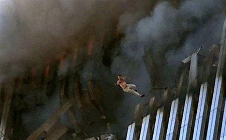 Powerful Photos from September 11-2001